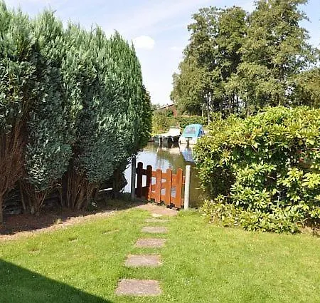 Hechtgrund Holiday home Sudbrookmerland